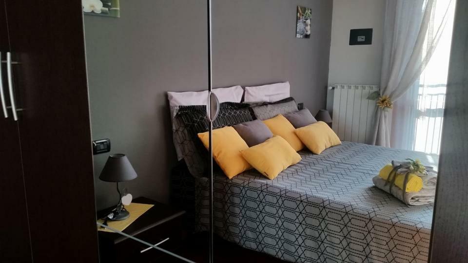 Sunflower House Ieo Ripamonti Apartman Milánó Kültér fotó